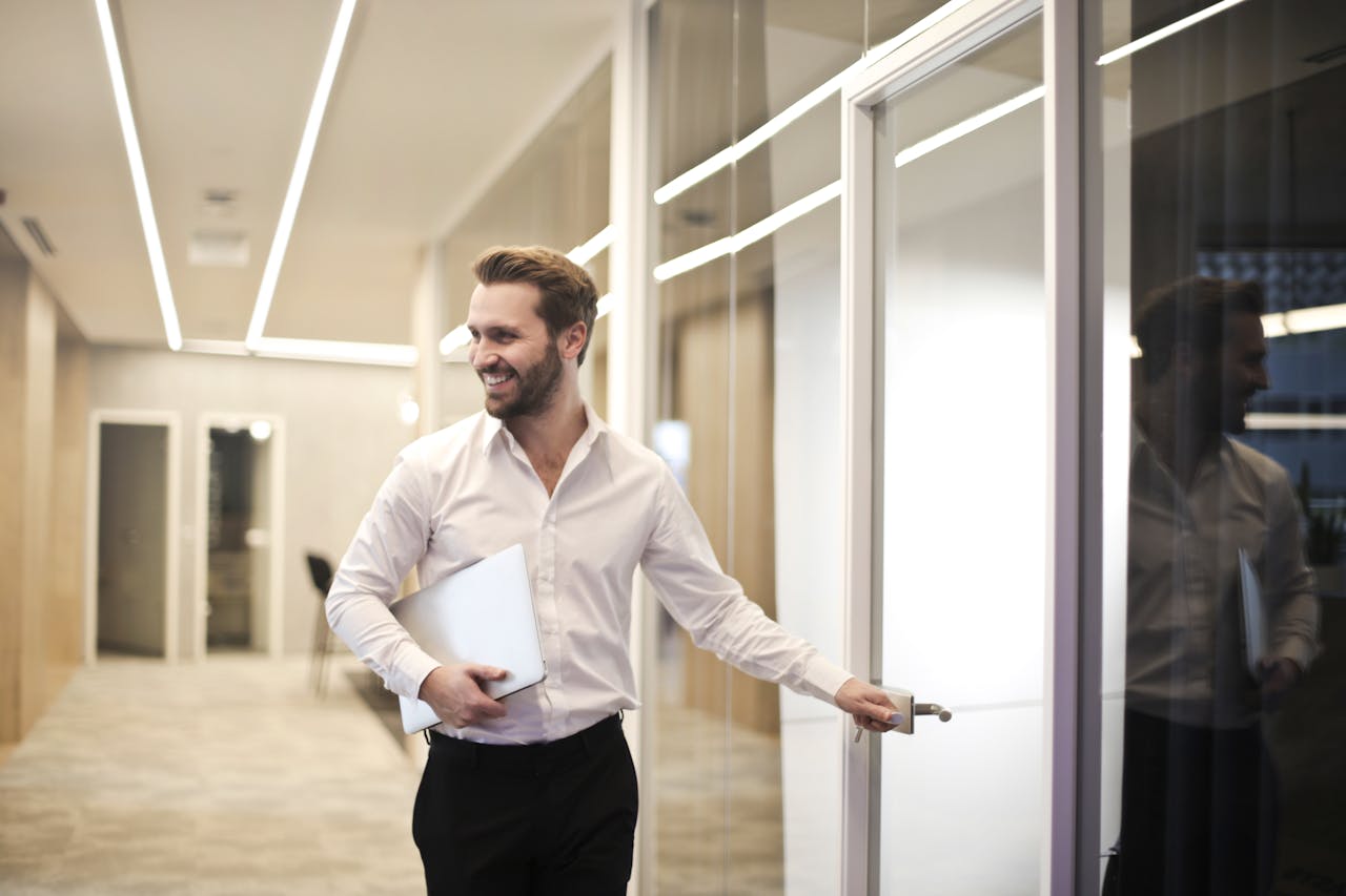 Business Image Olly 901424